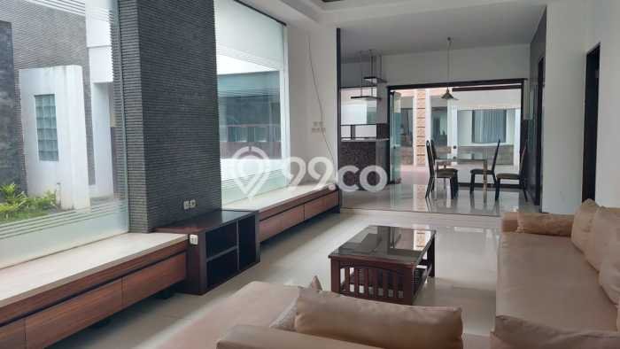 Dijual Rumah Mewah Elegan Dengan View Cantik di Setra Indah, Bandung Dijual Rumah Mewah Elegan Dengan View Cantik di Setra Indah, Bandung
