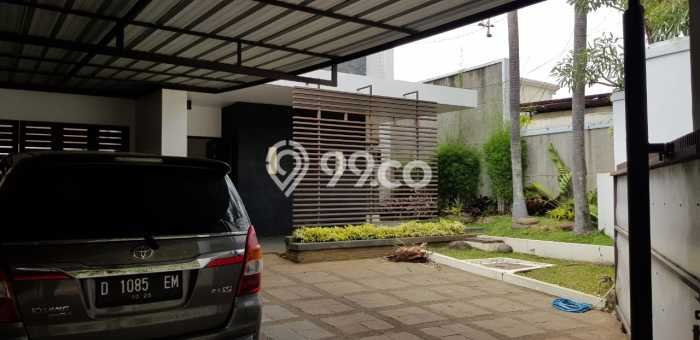 Dijual Rumah Mewah Elegan Dengan View Cantik di Setra Indah, Bandung Dijual Rumah Mewah Elegan Dengan View Cantik di Setra Indah, Bandung