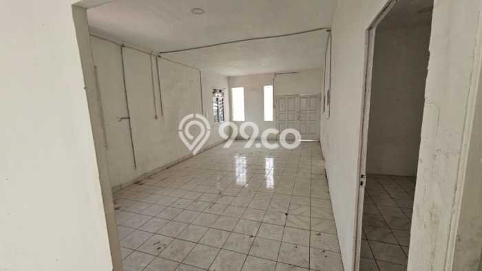 Unit Ruko Disewa Lokasi Coblong, Bandung Spesifikasi Luas Bangunan 350m2 Unit Ruko Disewa Lokasi Coblong, Bandung Spesifikasi Luas Bangunan 350m2