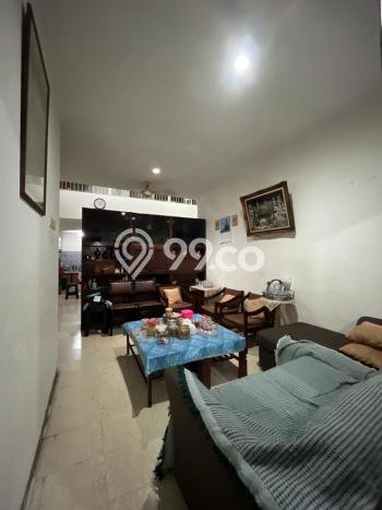 Rumah Elit Modern Siap Huni di Rawamangun Jakarta Timur Rumah Elit Modern Siap Huni di Rawamangun Jakarta Timur