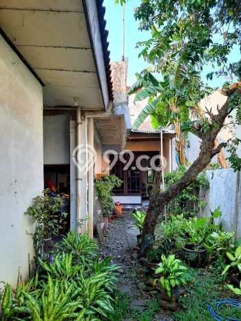 Siap Huni Rumah Mewah 4 Kamar di Duren Sawit Dekat ke Mana Pun Siap Huni Rumah Mewah 4 Kamar di Duren Sawit Dekat ke Mana Pun