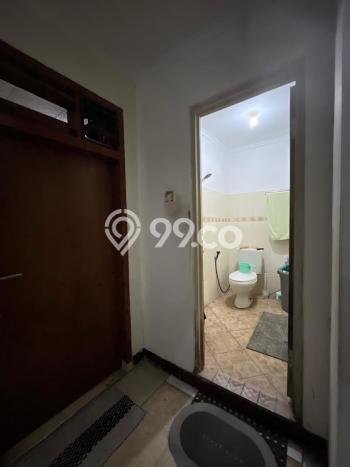 Rumah Elit Modern Siap Huni di Rawamangun Jakarta Timur Rumah Elit Modern Siap Huni di Rawamangun Jakarta Timur