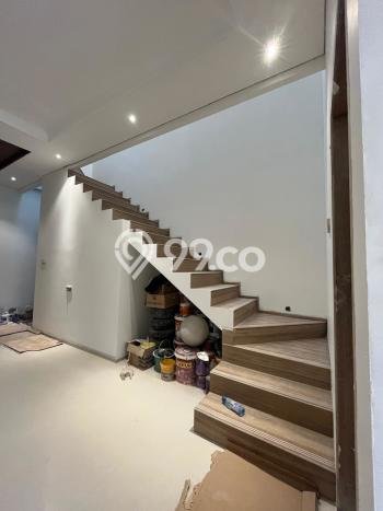 Hunian Elit LB 160m2 Siap Pakai Desain Elegan di Rawamangun, Jakarta Timur Hunian Elit LB 160m2 Siap Pakai Desain Elegan di Rawamangun, Jakarta Timur