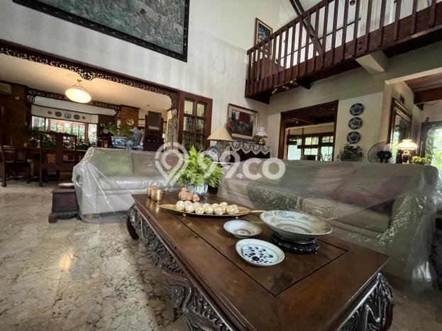 Ready to Use! Premium House LT 600m2 Desain Elegan di Petukangan Ready to Use! Premium House LT 600m2 Desain Elegan di Petukangan