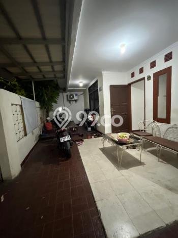 Rumah Elit Modern Siap Huni di Rawamangun Jakarta Timur Rumah Elit Modern Siap Huni di Rawamangun Jakarta Timur