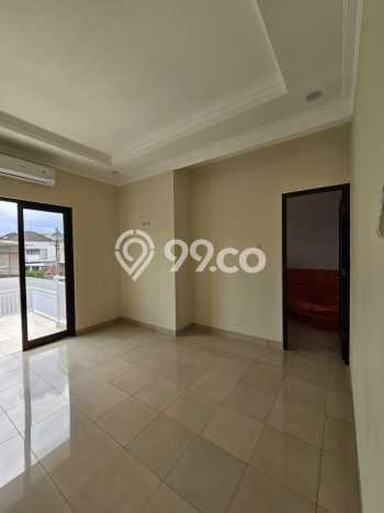 Rumah Minimalis 4 KT LT 132m2 di Cibubur Rumah Minimalis 4 KT LT 132m2 di Cibubur