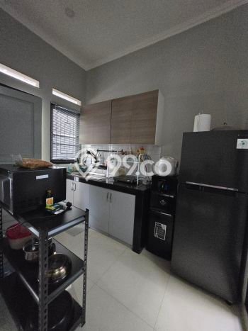 For Sale Rumah 3 Kamar Lokasi Strategis Bagus dan Strategis di Cinere For Sale Rumah 3 Kamar Lokasi Strategis Bagus dan Strategis di Cinere