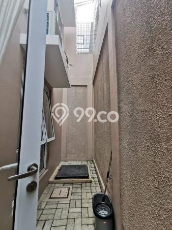 Rumah Luxury Modern Tanpa Renovasi di Gading Serpong Tangerang Rumah Luxury Modern Tanpa Renovasi di Gading Serpong Tangerang