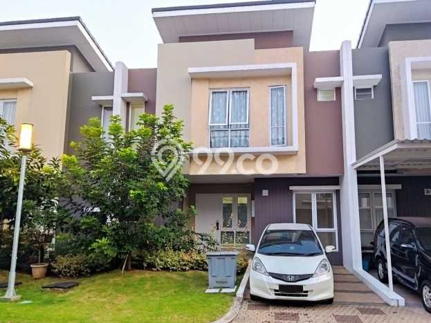 Jual Rumah Mewah Elegan Dengan View Eksklusif di Gading Serpong, Tangerang Jual Rumah Mewah Elegan Dengan View Eksklusif di Gading Serpong, Tangerang