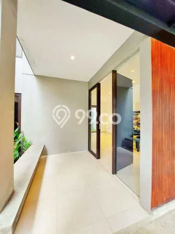 Rumah Strategis Modern Lb 90m2 di Ciputat Timur, Tangerang Selatan Rumah Strategis Modern Lb 90m2 di Ciputat Timur, Tangerang Selatan