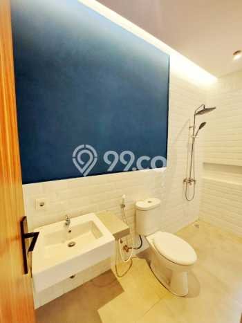 Rumah Strategis Modern Lb 90m2 di Ciputat Timur, Tangerang Selatan Rumah Strategis Modern Lb 90m2 di Ciputat Timur, Tangerang Selatan