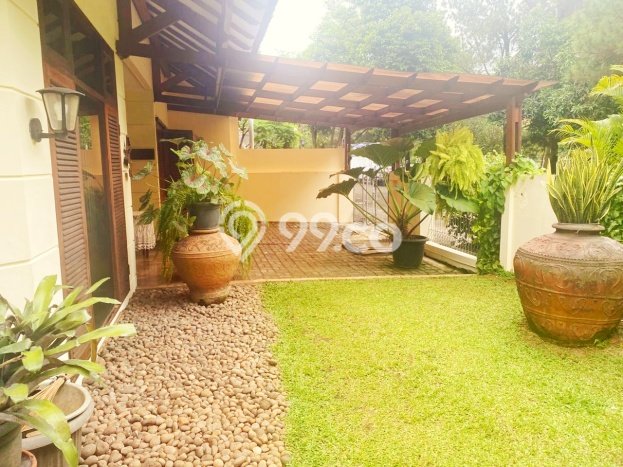 For Sale! Premium House LT 328m2 Desain Elegan di Cinere For Sale! Premium House LT 328m2 Desain Elegan di Cinere