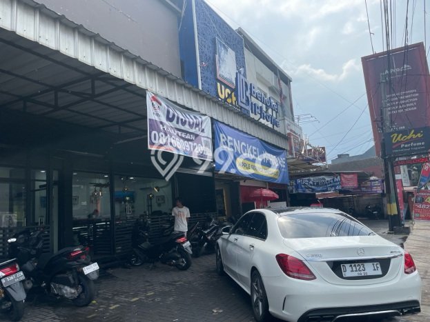 Paling Dicari! Ruko Dijual di Gatot Subroto Harga Kompetitif Paling Dicari! Ruko Dijual di Gatot Subroto Harga Kompetitif