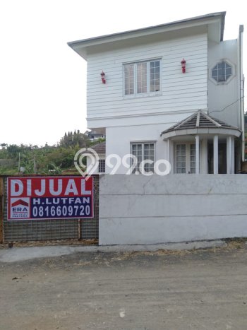 Rumah Strategis di Cidadap, Dekat Cidadap, Bandung, Bandung - 3 KT Rumah Strategis di Cidadap, Dekat Cidadap, Bandung, Bandung - 3 KT