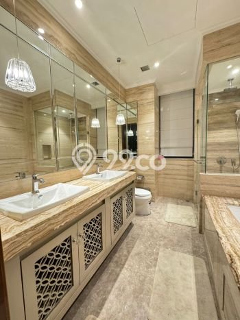 Sewa Apartemen Paling Dicari di Senopati, 3 KT, 2 KM, 174m2 Sewa Apartemen Paling Dicari di Senopati, 3 KT, 2 KM, 174m2