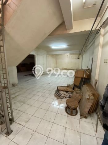 Ruko Bagus Dijual di Jembatan Besi Jakarta Barat Strategis Cocok untuk Kembangkan Bisnis Ruko Bagus Dijual di Jembatan Besi Jakarta Barat Strategis Cocok untuk Kembangkan Bisnis