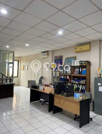 Ruko di , Luas 294m2m², Area Komersial, Dekat Jakarta Barat, Jakarta Barat Ruko di , Luas 294m2m², Area Komersial, Dekat Jakarta Barat, Jakarta Barat