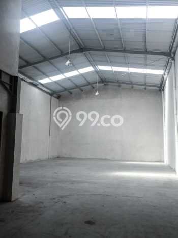 Gudang Disewakan di , Luas 240m2m², Lokasi Bisnis Gudang Disewakan di , Luas 240m2m², Lokasi Bisnis