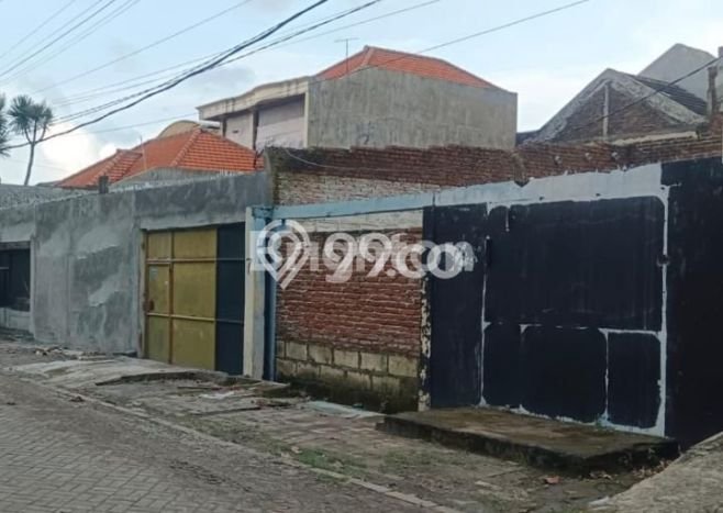 BEST PRICE! Rumah kawasan Sambikerep, Dekat Pusat Kota, 2 KM, LT 360m2m² Bangunan 360m2m² BEST PRICE! Rumah kawasan Sambikerep, Dekat Pusat Kota, 2 KM, LT 360m2m² Bangunan 360m2m²