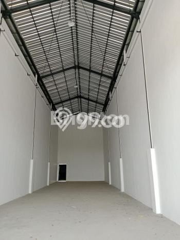 Gudang Kawasan Cerme, Luas 144m2m², Pusat Bisnis Gudang Kawasan Cerme, Luas 144m2m², Pusat Bisnis