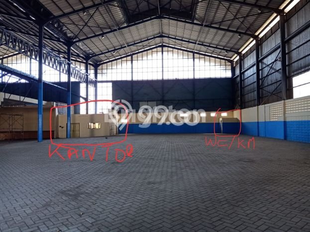 Gudang Disewa di Asemrowo, Surabaya, LT 3750m2 / LB 1600m2 Gudang Disewa di Asemrowo, Surabaya, LT 3750m2 / LB 1600m2