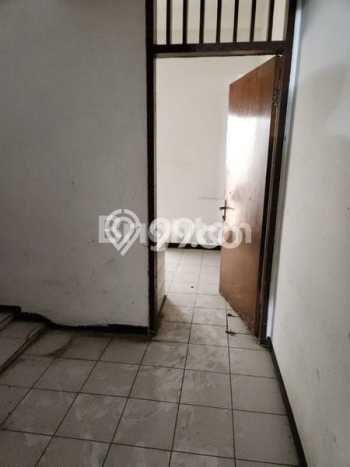 Ruko Komersial Dijual di Rungkut Surabaya LT 99m2 & LB 190m2 Ruko Komersial Dijual di Rungkut Surabaya LT 99m2 & LB 190m2
