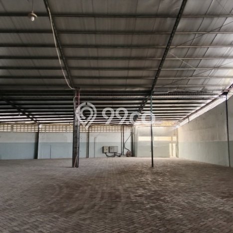 Gudang Area Premium di , Luas 1439m2m², Prospektif Gudang Area Premium di , Luas 1439m2m², Prospektif