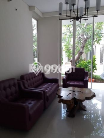 Disewakan segera hunian minimalis lokasi strategis 4 Kamar di Tandes, Surabaya Disewakan segera hunian minimalis lokasi strategis 4 Kamar di Tandes, Surabaya