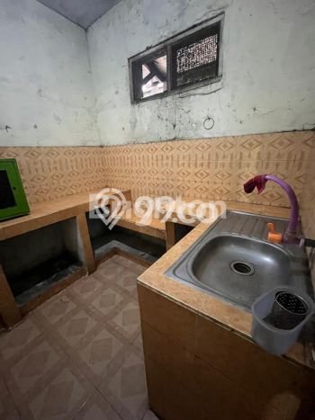 Siap Huni Hunian Elit 7 Kamar di Simomulyo Dekat ke Mana Pun Siap Huni Hunian Elit 7 Kamar di Simomulyo Dekat ke Mana Pun