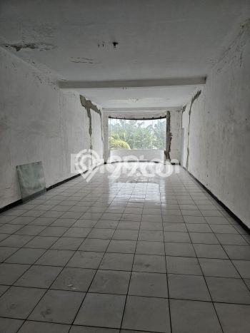 Area Ramai! Ruko Dijual di Sedati untuk Bisnis Luas Bangunan 325m2 Area Ramai! Ruko Dijual di Sedati untuk Bisnis Luas Bangunan 325m2