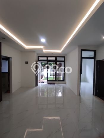 NEW LISTING! Rumah Strategis area Bintaro, Luas 96m² Bangunan 70m² NEW LISTING! Rumah Strategis area Bintaro, Luas 96m² Bangunan 70m²
