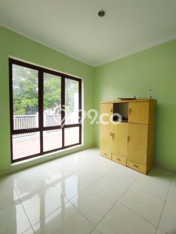 Rumah Elit LB 260m2 Siap Pakai Desain Elegan di Bintaro, Tangerang Selatan Rumah Elit LB 260m2 Siap Pakai Desain Elegan di Bintaro, Tangerang Selatan
