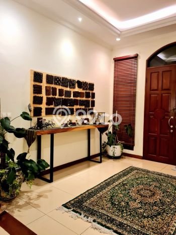 Jual Rumah Mewah Elegan Dengan View Cantik di Alam Sutera, Tangerang Jual Rumah Mewah Elegan Dengan View Cantik di Alam Sutera, Tangerang