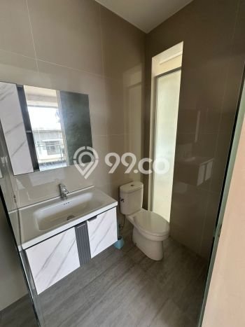 Dijual Rumah Luas Megah Dengan View Cantik di Bintaro, Tangerang Selatan Dijual Rumah Luas Megah Dengan View Cantik di Bintaro, Tangerang Selatan