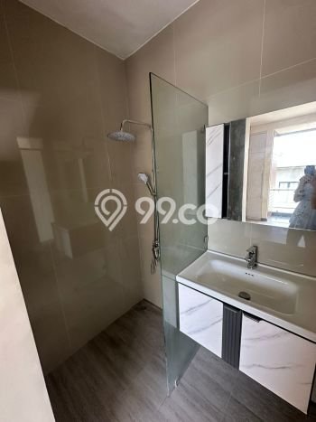 Dijual Rumah Luas Megah Dengan View Cantik di Bintaro, Tangerang Selatan Dijual Rumah Luas Megah Dengan View Cantik di Bintaro, Tangerang Selatan