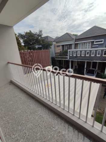 Hunian Mewah LB 117m2 Siap Pakai Desain Elegan di Bintaro, Tangerang Selatan Hunian Mewah LB 117m2 Siap Pakai Desain Elegan di Bintaro, Tangerang Selatan