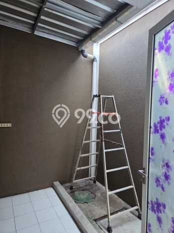 Rumah Luas Asri 3 KT Siap Pakai di Graha Raya Tangerang Selatan Rumah Luas Asri 3 KT Siap Pakai di Graha Raya Tangerang Selatan