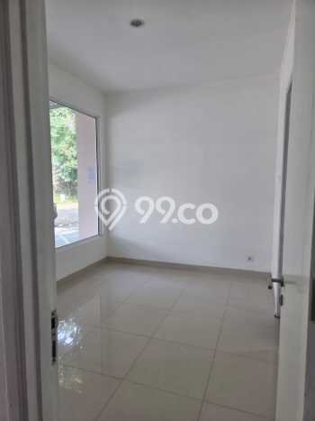 Rumah Luas Asri 3 KT Siap Pakai di Graha Raya Tangerang Selatan Rumah Luas Asri 3 KT Siap Pakai di Graha Raya Tangerang Selatan
