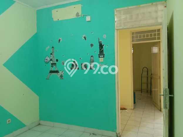 For Sale Hunian Rumah Terawat 4 Kamar di Graha Raya, Tangerang Selatan For Sale Hunian Rumah Terawat 4 Kamar di Graha Raya, Tangerang Selatan