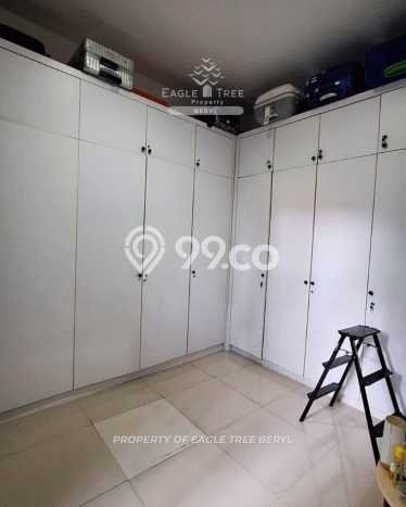 Jual Rumah Luas Megah Dengan View Cantik di Bintaro, Tangerang Selatan Jual Rumah Luas Megah Dengan View Cantik di Bintaro, Tangerang Selatan