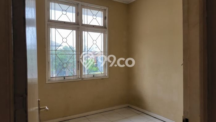 Dijual Rumah Luas Elegan Dengan View Eksklusif di Graha Raya, Tangerang Selatan Dijual Rumah Luas Elegan Dengan View Eksklusif di Graha Raya, Tangerang Selatan
