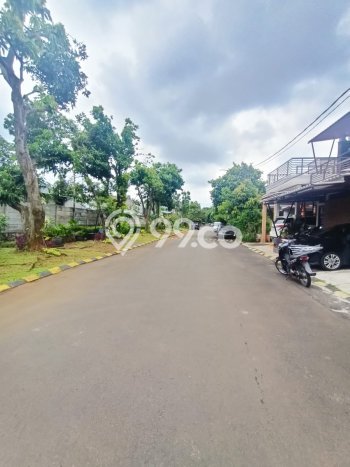 Rumah Modern 2 KT di Graha Raya Tangerang Selatan Semi Furnished Rumah Modern 2 KT di Graha Raya Tangerang Selatan Semi Furnished