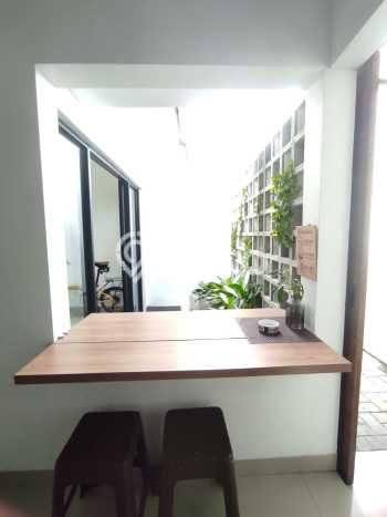 Rumah Minimalis 2 KT di Graha Raya Tangerang Selatan Semi Furnished Rumah Minimalis 2 KT di Graha Raya Tangerang Selatan Semi Furnished