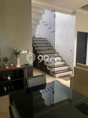 Hunian Elit LB 269m2 Siap Huni Desain Elegan di BSD, Tangerang Hunian Elit LB 269m2 Siap Huni Desain Elegan di BSD, Tangerang