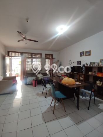 Rumah LT 120m² Fully Furnished di Lokasi Prestisius Graha Raya, Tangerang Selatan Rumah LT 120m² Fully Furnished di Lokasi Prestisius Graha Raya, Tangerang Selatan