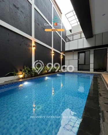 Rumah Mewah LB 390m2 Siap Pakai Desain Elegan di Bintaro, Tangerang Selatan Rumah Mewah LB 390m2 Siap Pakai Desain Elegan di Bintaro, Tangerang Selatan