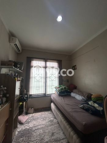 Rumah Modern 5 Kamar LT 126m2 di Graha Raya Rumah Modern 5 Kamar LT 126m2 di Graha Raya