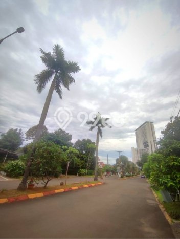 Rumah Modern 4 KT di Graha Raya Tangerang Selatan Semi Furnished Rumah Modern 4 KT di Graha Raya Tangerang Selatan Semi Furnished