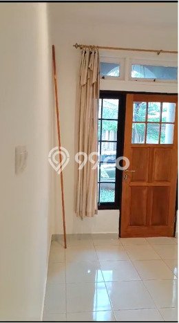 HOT LISTING! Rumah Siap Huni area , LT 153m2m² LB 200m2m² HOT LISTING! Rumah Siap Huni area , LT 153m2m² LB 200m2m²