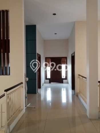 Rumah Elit LB 265m2 Siap Pakai Desain Elegan di Serpong Villa Melati Mas, Tangerang Selatan Rumah Elit LB 265m2 Siap Pakai Desain Elegan di Serpong Villa Melati Mas, Tangerang Selatan